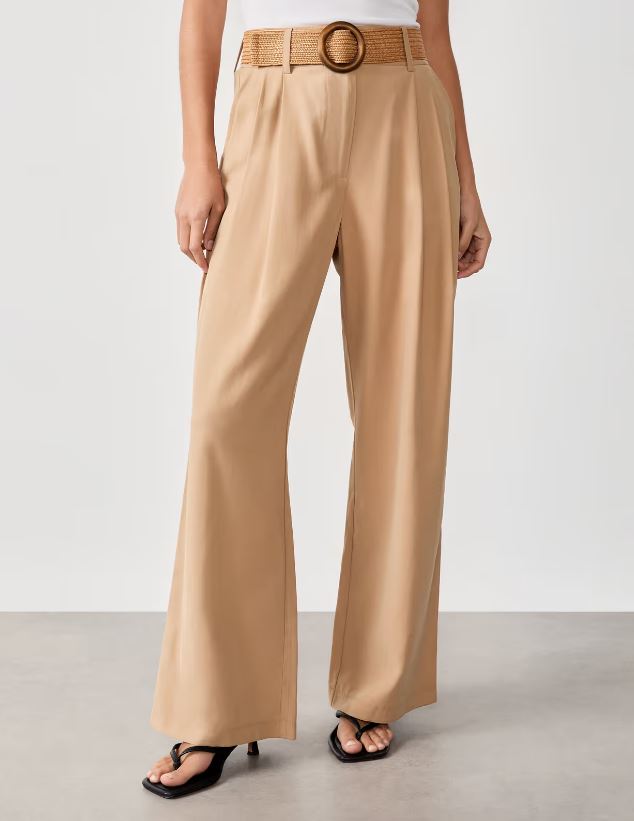 Pantalón ancho