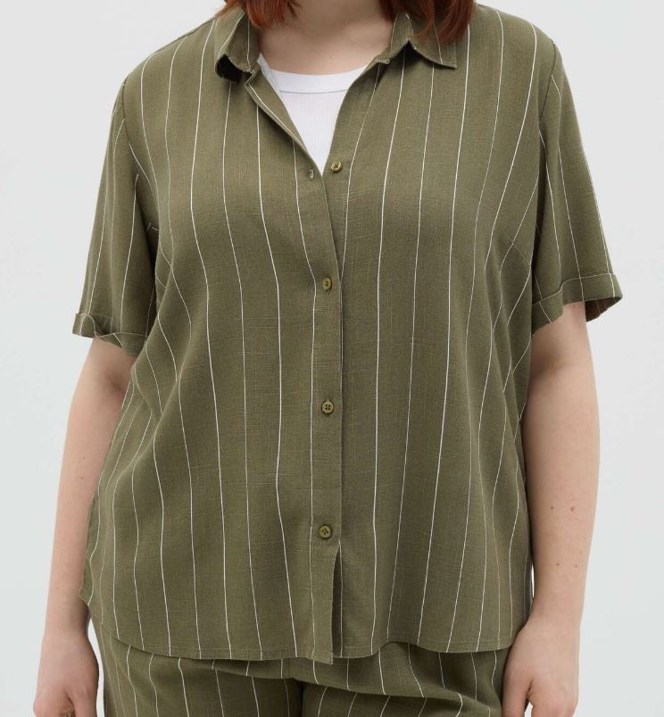 Camisa raya diplomática