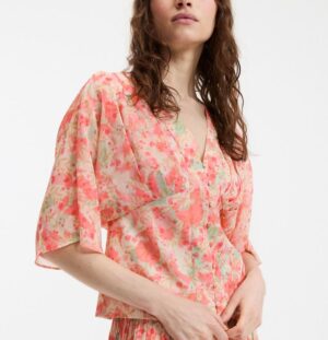 Blusa cuello pico