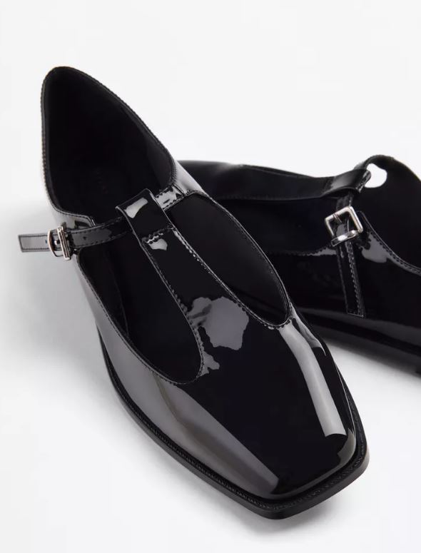 Zapato tira