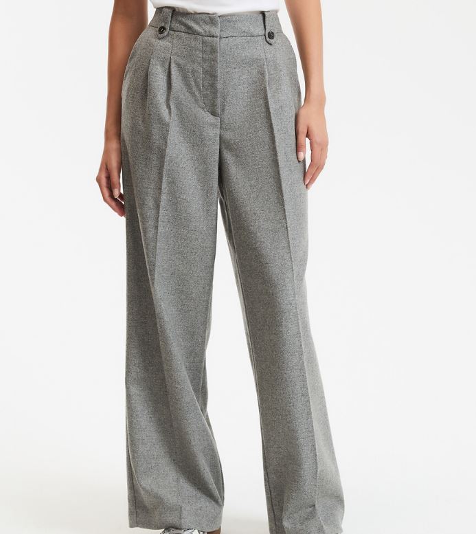 Pantalón ancho
