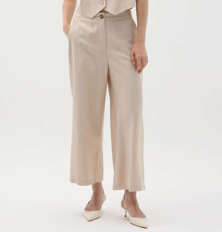 Pantalones beige