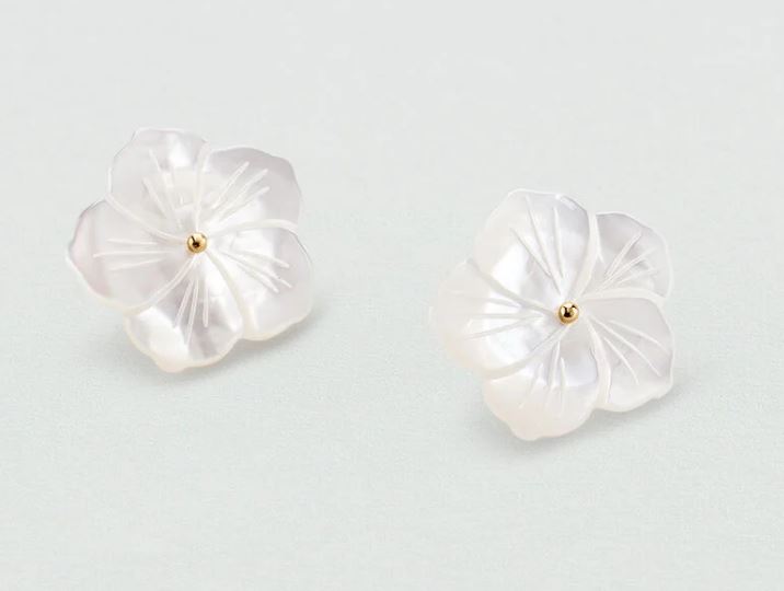 Pendientes cortos