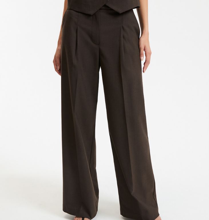 Pantalón plisado