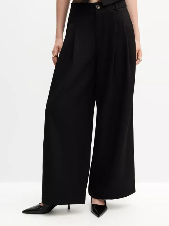 Pantalón pliegues